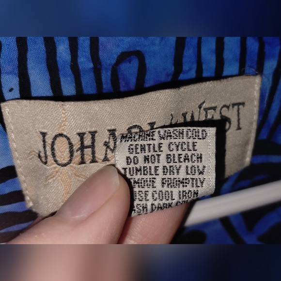 Johari West Hawaiian Print Jacket - Picture 8 of 9